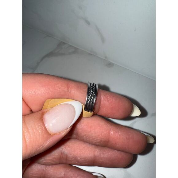 DY diamond accent Cable Ring - Picture 3 of 4